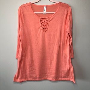 Boutique Cutout Blouse Peach Size Large